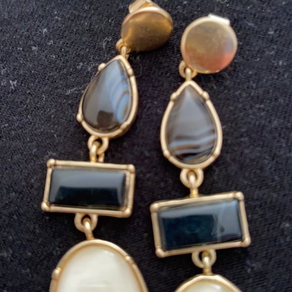 Lucky Brand Black & White earrings - Picture 3 of 4